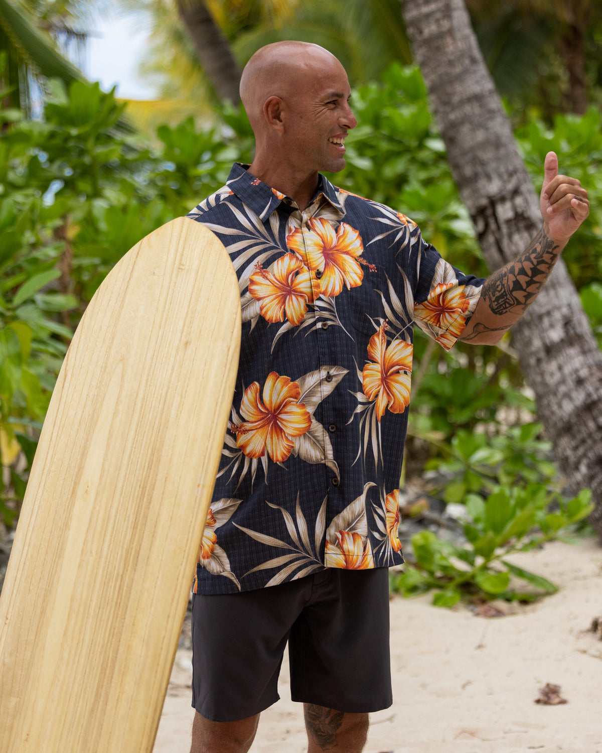 Waterman Tropical Dream Shirt - Black | Quick SilverValue