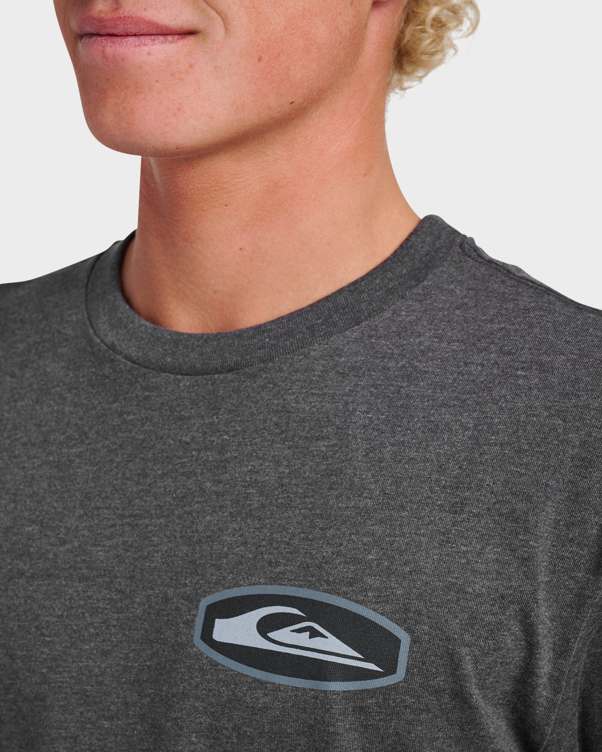 Stadium Emblem Classic T-shirt - Charcoal Heather | Quick SilverQuality