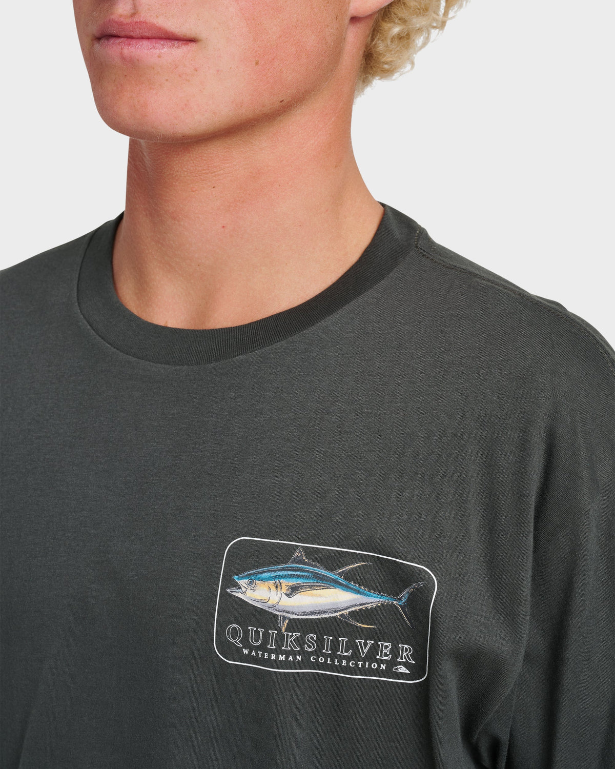 Waterman Yellowfinner Classic T-shirt - Phantom | Quick SilverSignature