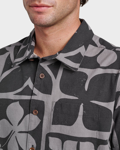 Waterman Tiki Island Shirt - Phantom | Quick SilverEssential