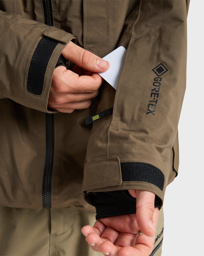 Forever Stretch GORE-TEX Jacket - Canteen | Quick SilverEveryday