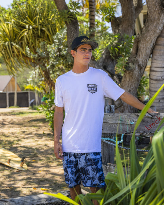 Hi Shield Classic T-shirt - White | Quick SilverSpecial Offer