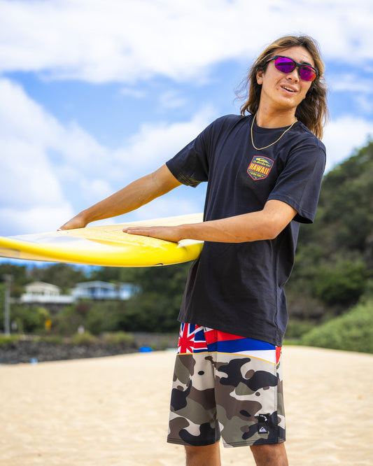 Hi Shield Classic T-shirt - Black | Quick SilverHot Sale