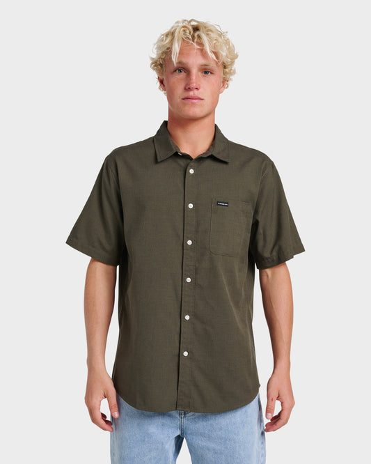 Shoreline Classic Short Sleeve Shirt - Grape Leaf | Quick SilverLatest