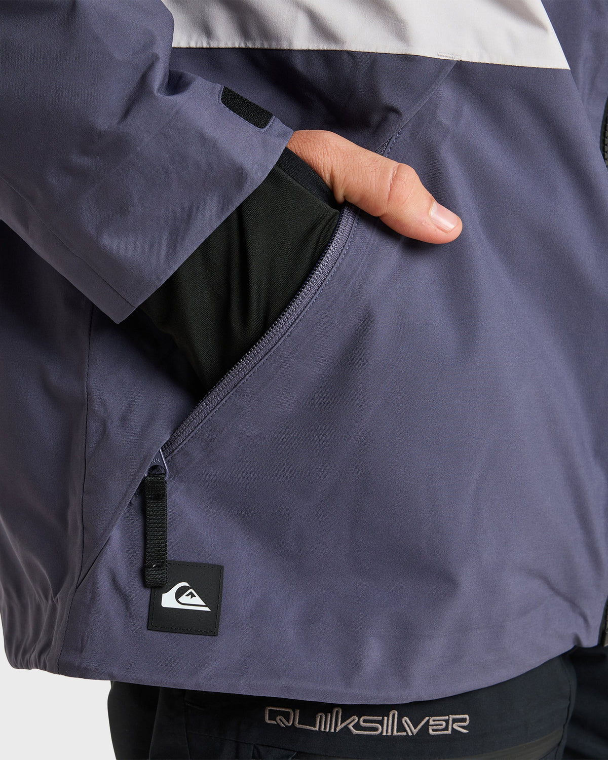 Forever Stretch GORE-TEX Snow Jacket - Graystone | Quick SilverTrending