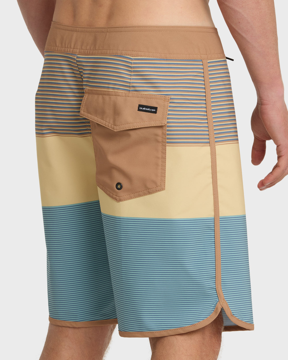 Surfsilk Tijuana 19" Boardshorts - Rattan | Quick SilverClassic