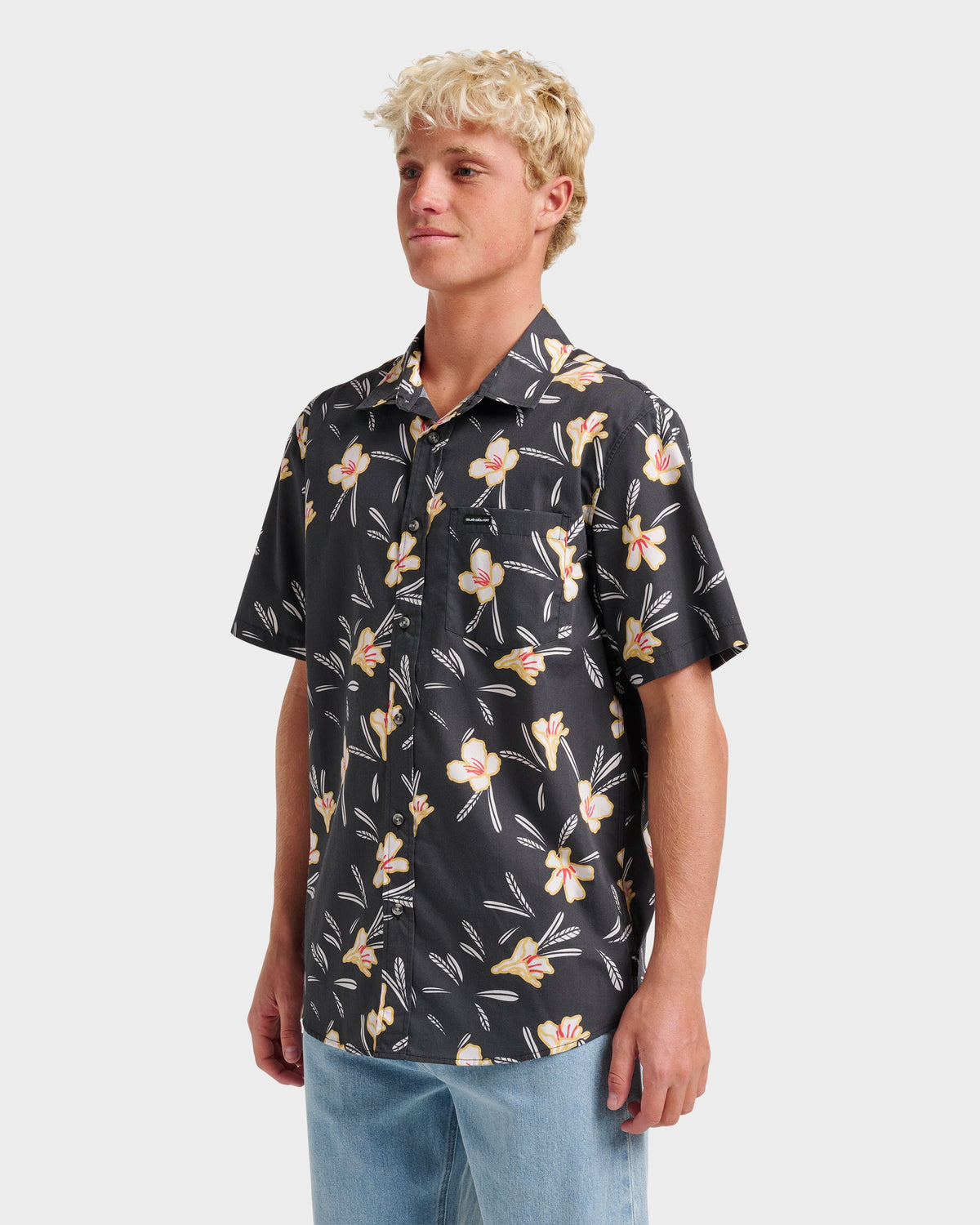 Kaneohe Classic Short Sleeve Shirt - Phantom | Quick SilverLatest
