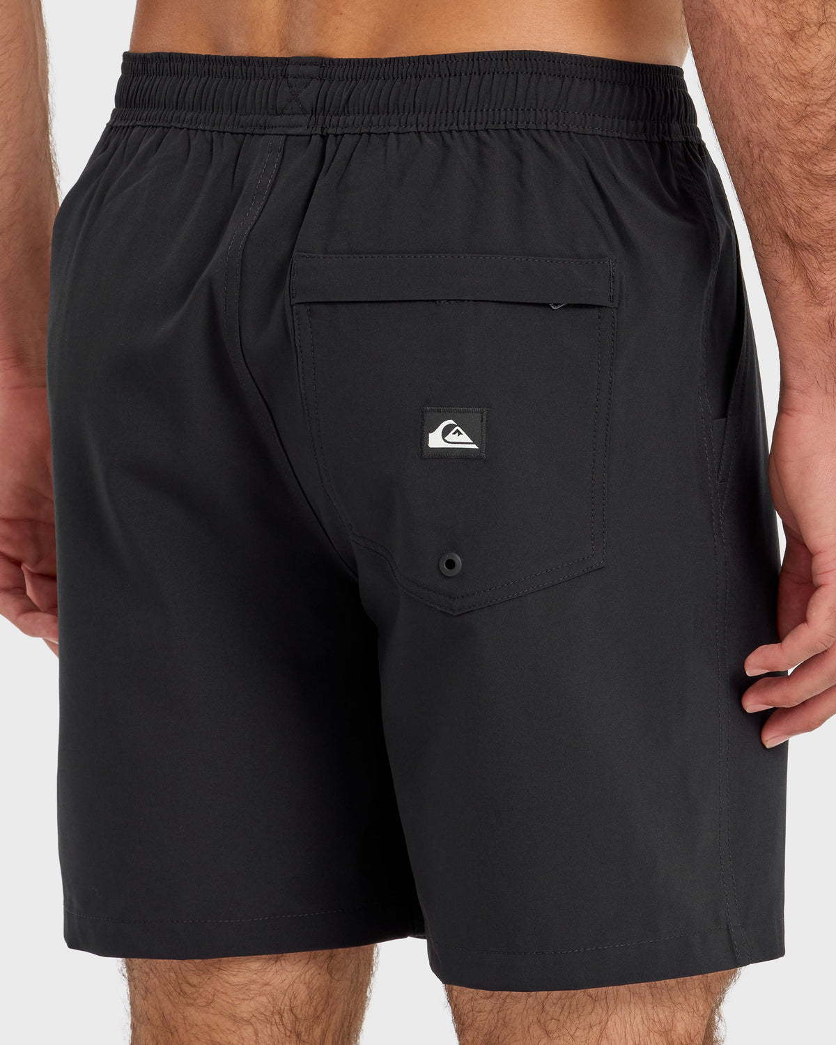 Taxer Amphibian 18" Hybrid Shorts - Black | Quick SilverRecommended