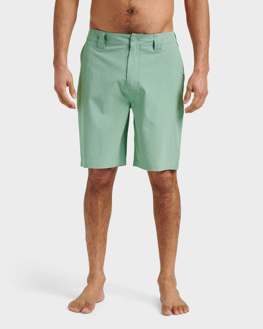 Union Heather 20" Amphibian Hybrid Shorts - Granite Green | Quick SilverGreat Value