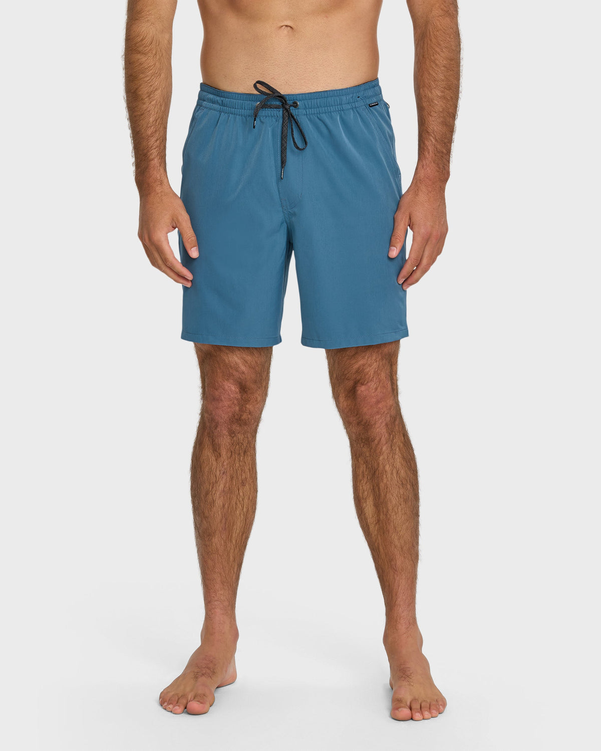 Taxer Amphibian 18" Hybrid Shorts - Copen Blue | Quick SilverTrusted