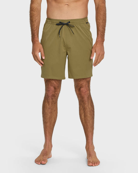 Taxer Amphibian 18" Hybrid Shorts - Aloe | Quick SilverCustomer Favorite