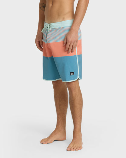 Surfsilk Tijuana 19" Boardshorts - Papaya | Quick SilverQuality