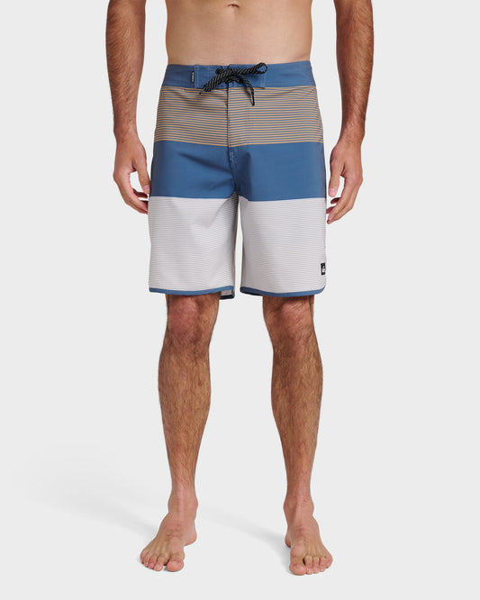 Surfsilk Tijuana 19" Boardshorts - China Blue | Quick SilverDeals