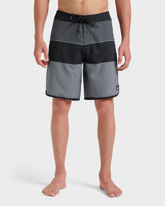 Surfsilk Tijuana 19" Boardshorts - Black | Quick SilverBest Seller